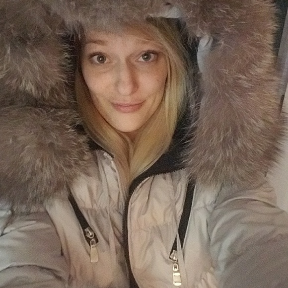 Kokomandy Down Jacket - Picture 7 of 7